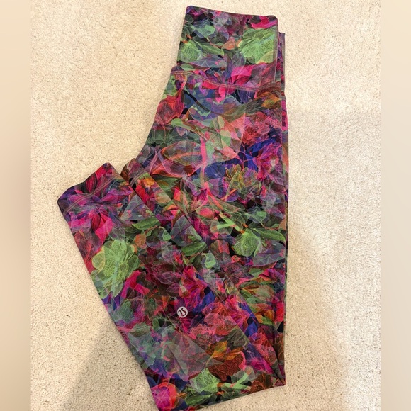Lululemon Athletica Wunder Train High-Rise Tight 21” Vivid Floral Tone Multi - Picture 3 of 5